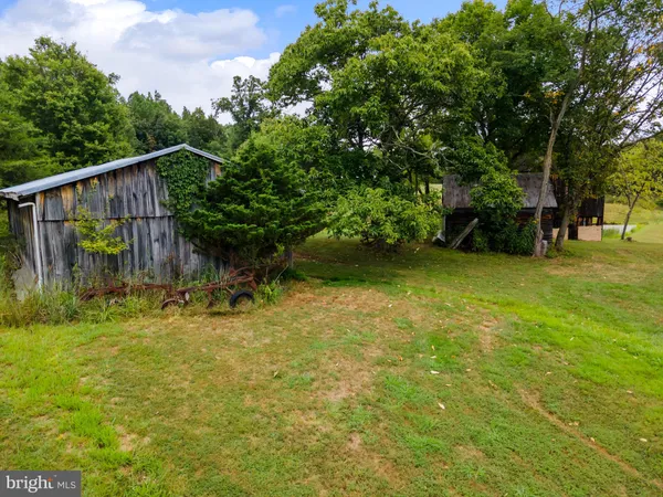 $450,000 | 2485 Potomac Road, Berkeley Springs, WV 25411