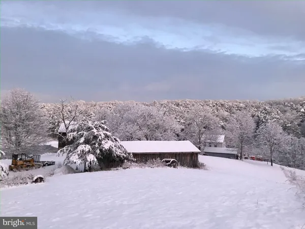 $450,000 | 2485 Potomac Road, Berkeley Springs, WV 25411