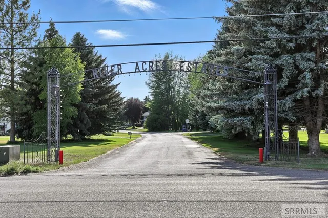 $1,475,000 | 974 West Riverview Drive, Idaho Falls, ID 83401