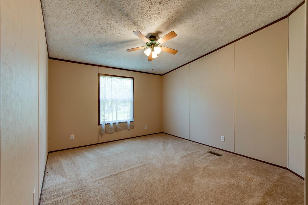 5270 Tobe Robertson Road Columbia, TN 38401 - Photo 14 of 28 Gallery Image 14