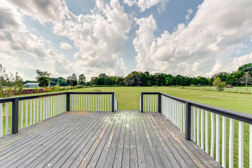 5270 Tobe Robertson Road Columbia, TN 38401 - Photo 24 of 28 Gallery Image 24
