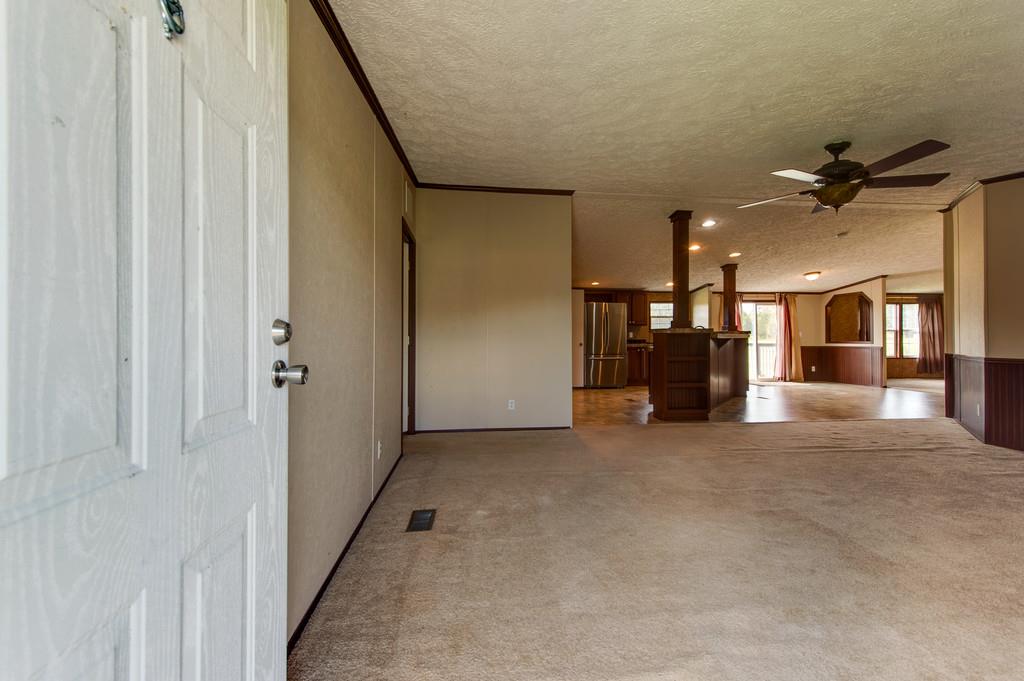 5270 Tobe Robertson Road Columbia, TN 38401 - Photo 7 of 28 Gallery Image 7