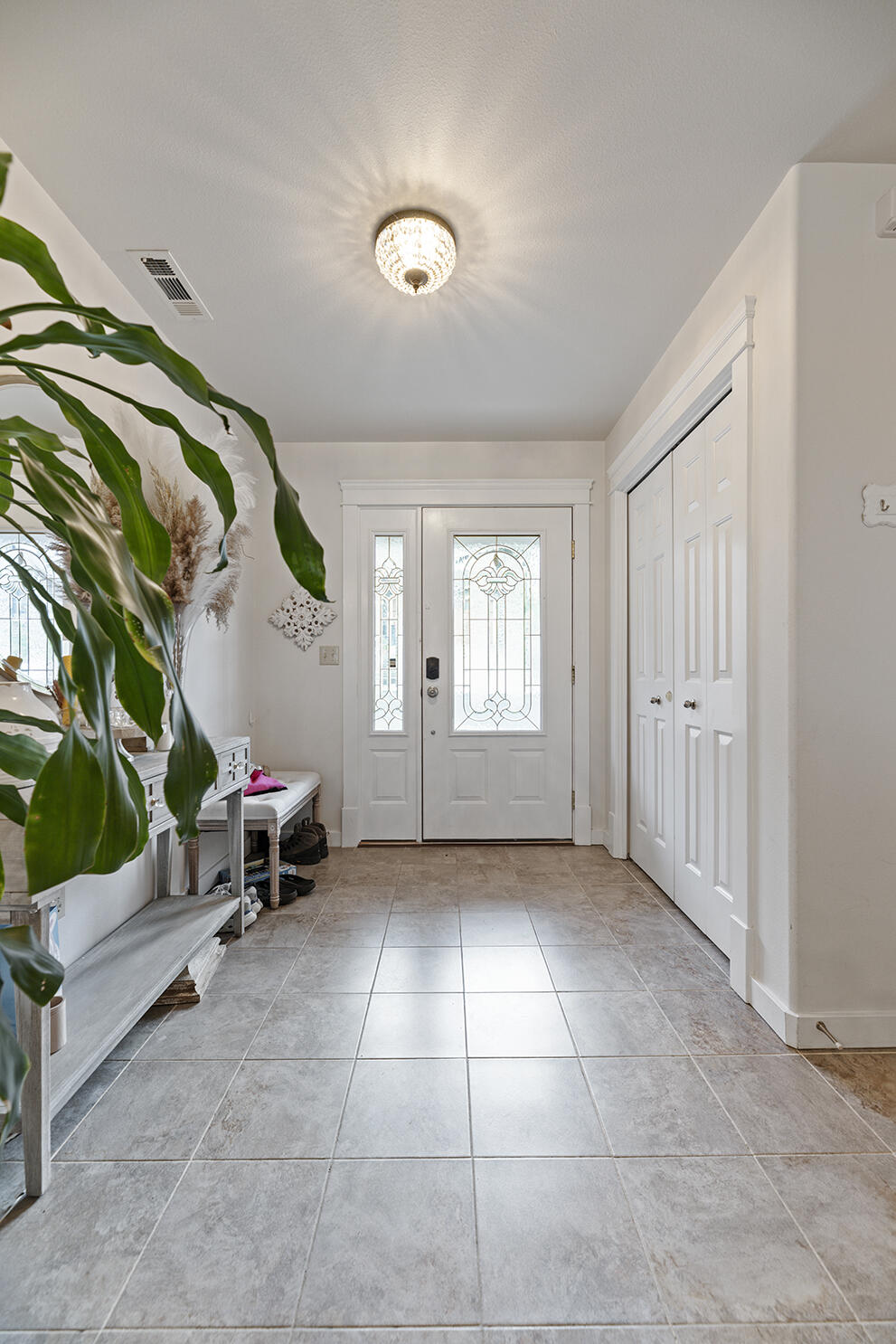 457 Elm Street Phoenix, OR 97535 - Photo 14 of 26