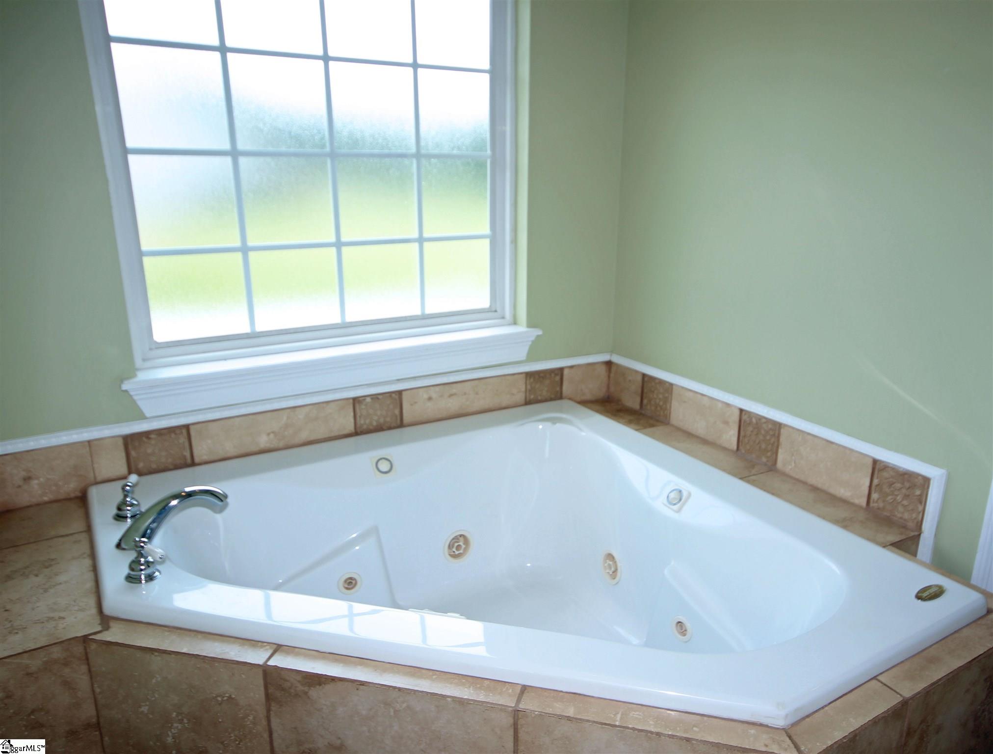 395 Griffin Mill Road Pickens, SC 29671 - Photo 14 of 25