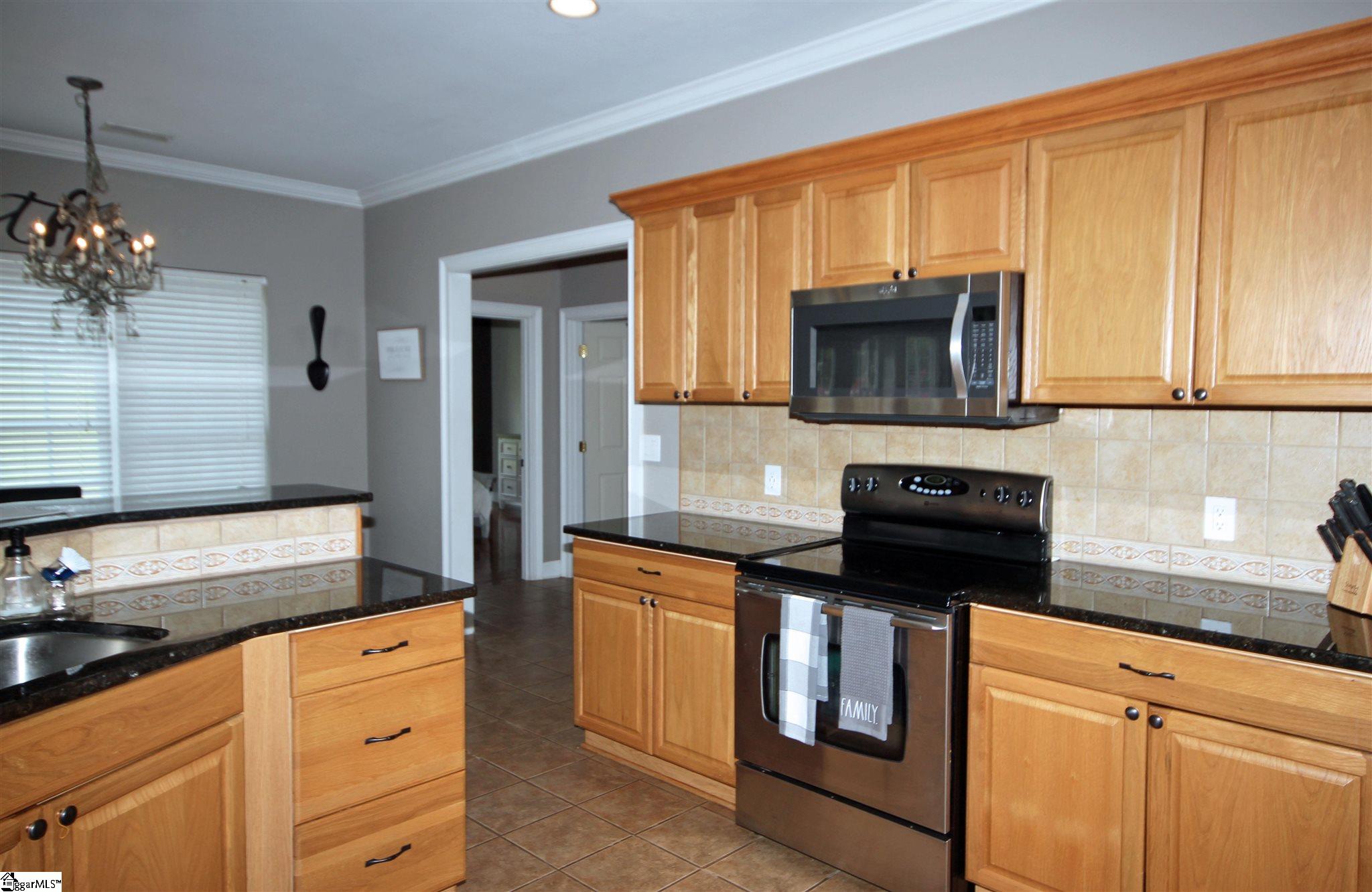 395 Griffin Mill Road Pickens, SC 29671 - Photo 8 of 25