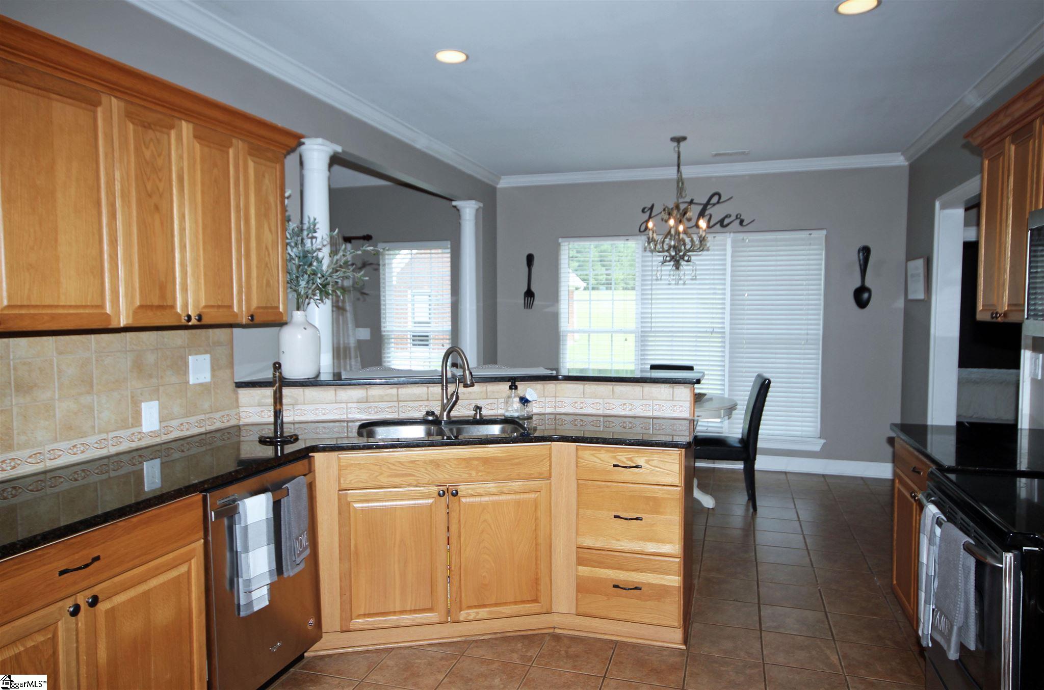 395 Griffin Mill Road Pickens, SC 29671 - Photo 9 of 25