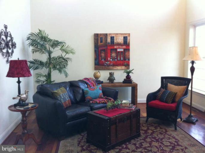 1151 Muse Road Gore, VA 22637 - Photo 6 of 30 Living Room
