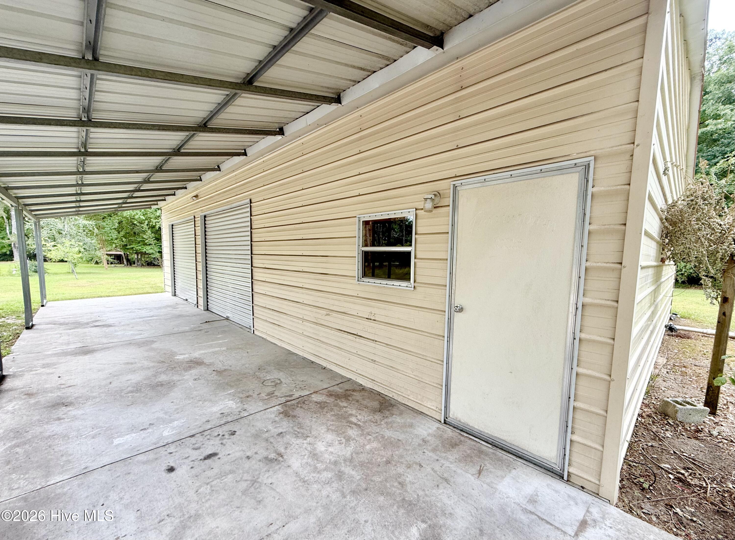 2898 Wallace Family Road Kinston, NC 28501 - Photo 18 of 58