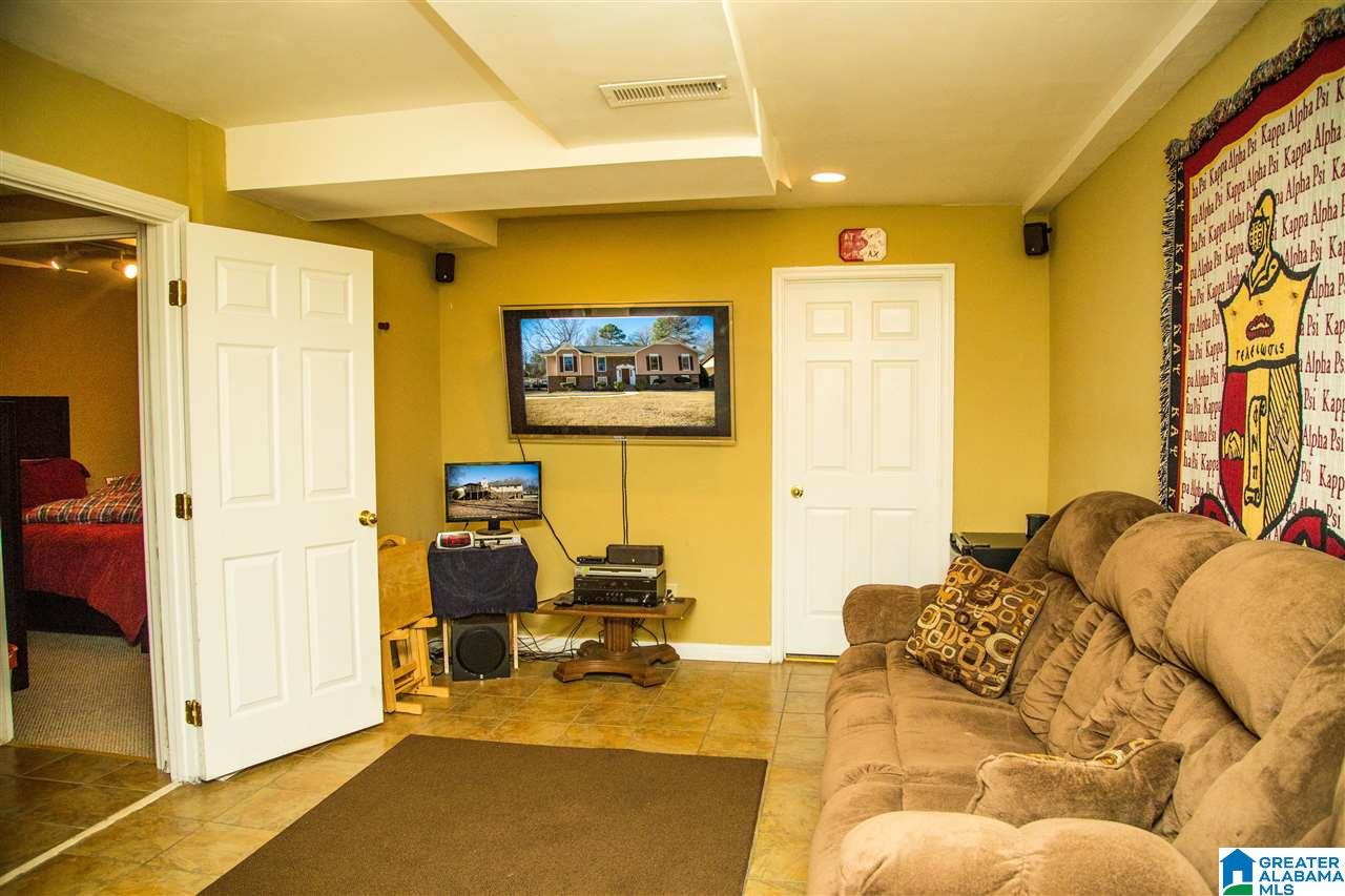 1716 Winewood Road Birmingham, AL 35215 - Photo 34 of 39