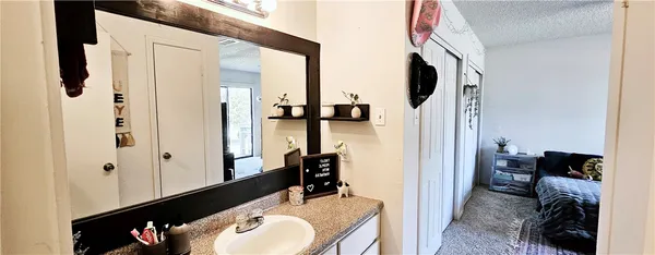 $1,200 | 401 Fall College Station, Unit B, College Station, TX 77840