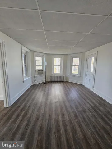 $1,350 | 501 West Callowhill Street, Unit 5, Perkasie, PA 18944