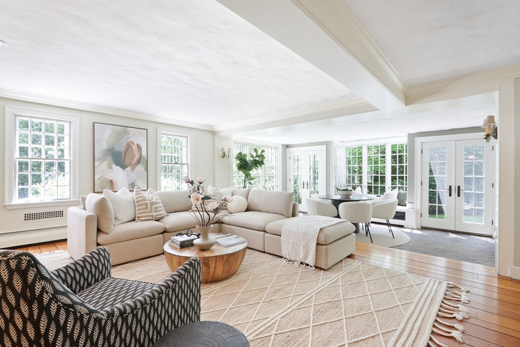 42 Edmunds Road Wellesley, MA 02481 - Photo 10 of 42