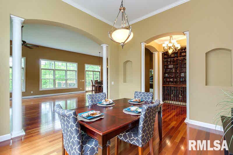 5386 Hugo Road Bettendorf, IA 52722 - Photo 6 of 24 Gallery Image 6