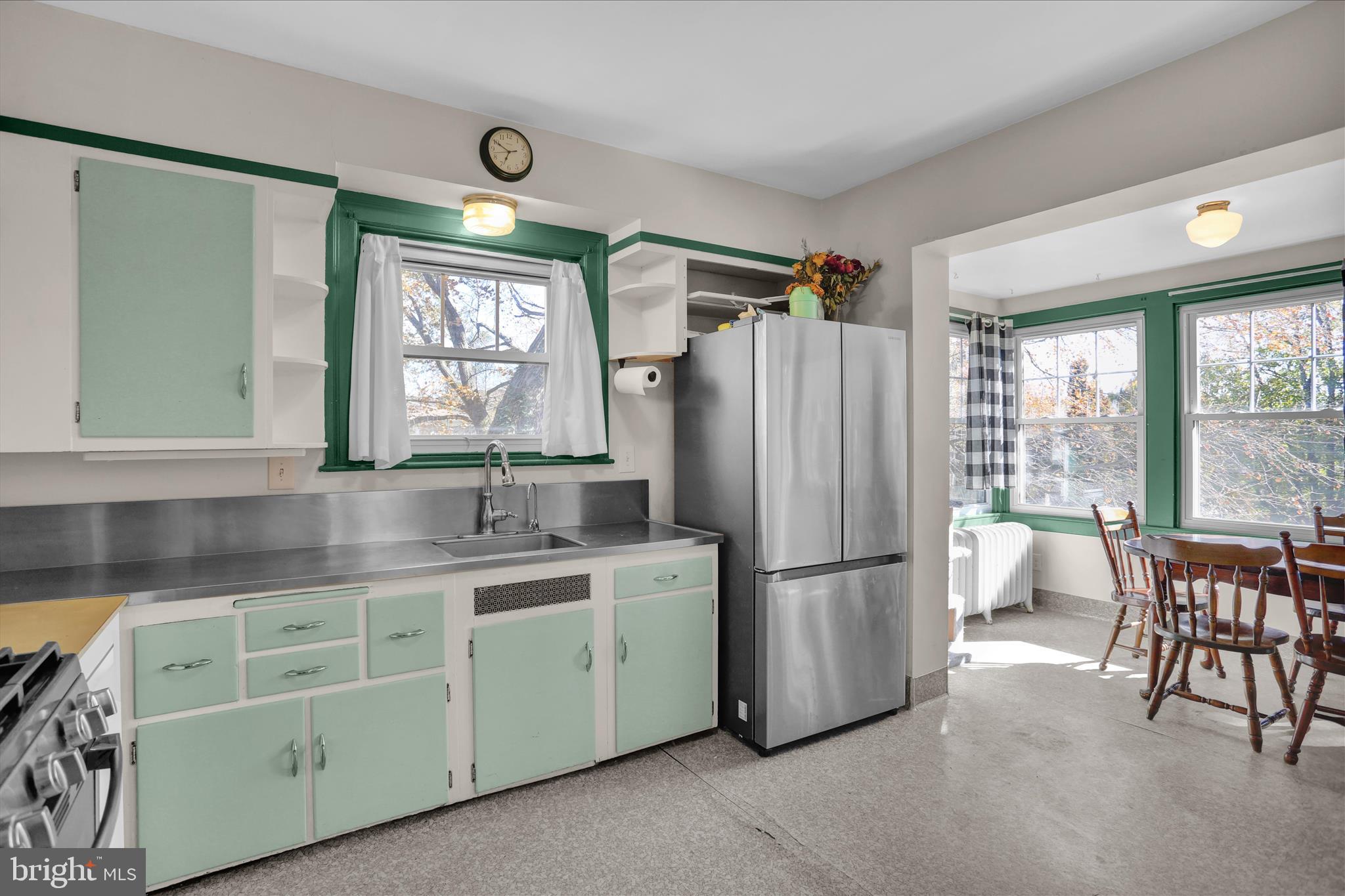 505 Brighton Avenue Reading, PA 19606 - Photo 4 of 35 Kitchen