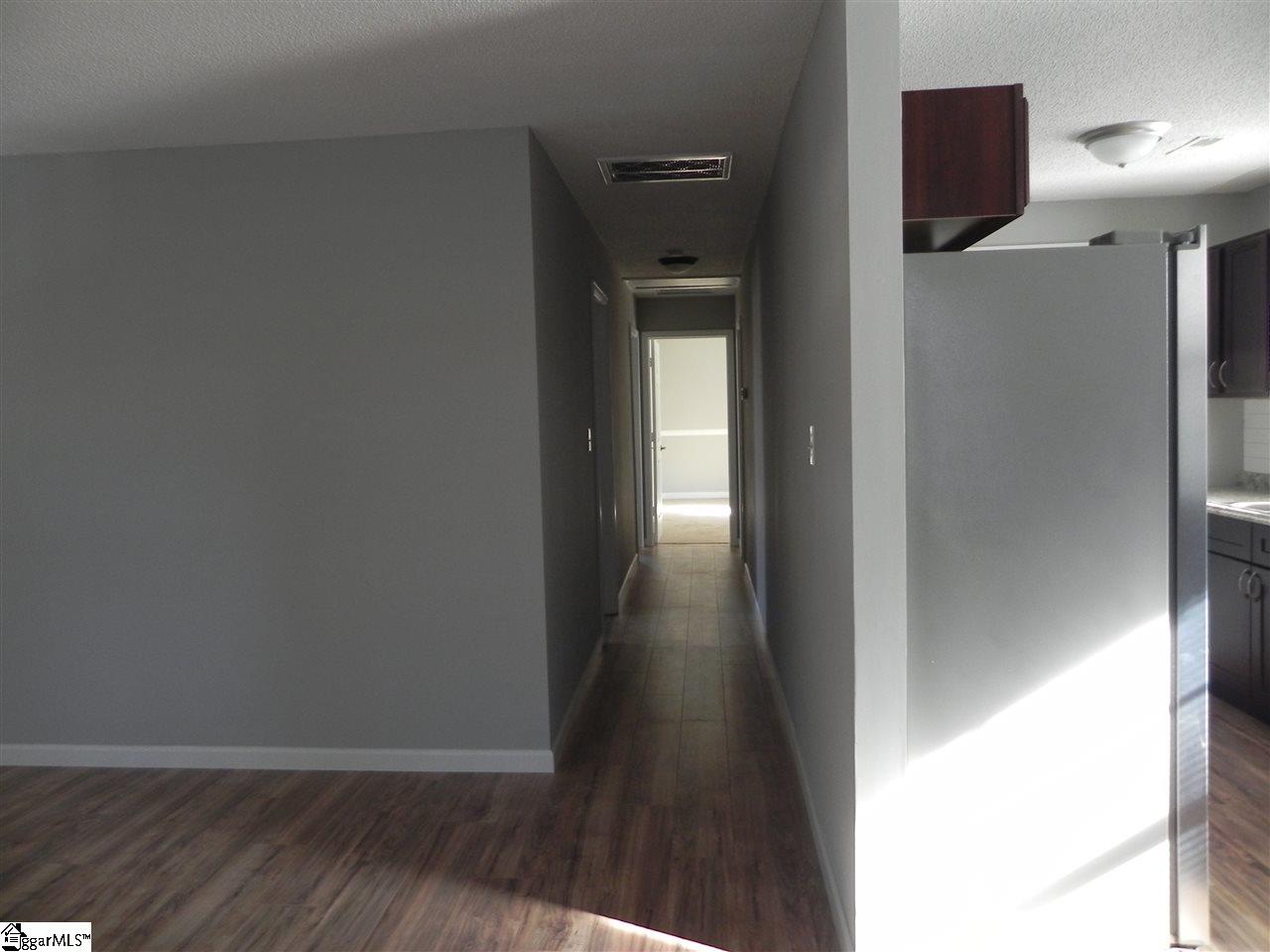 270 Johnson Circle Inman, SC 29349 - Photo 15 of 36