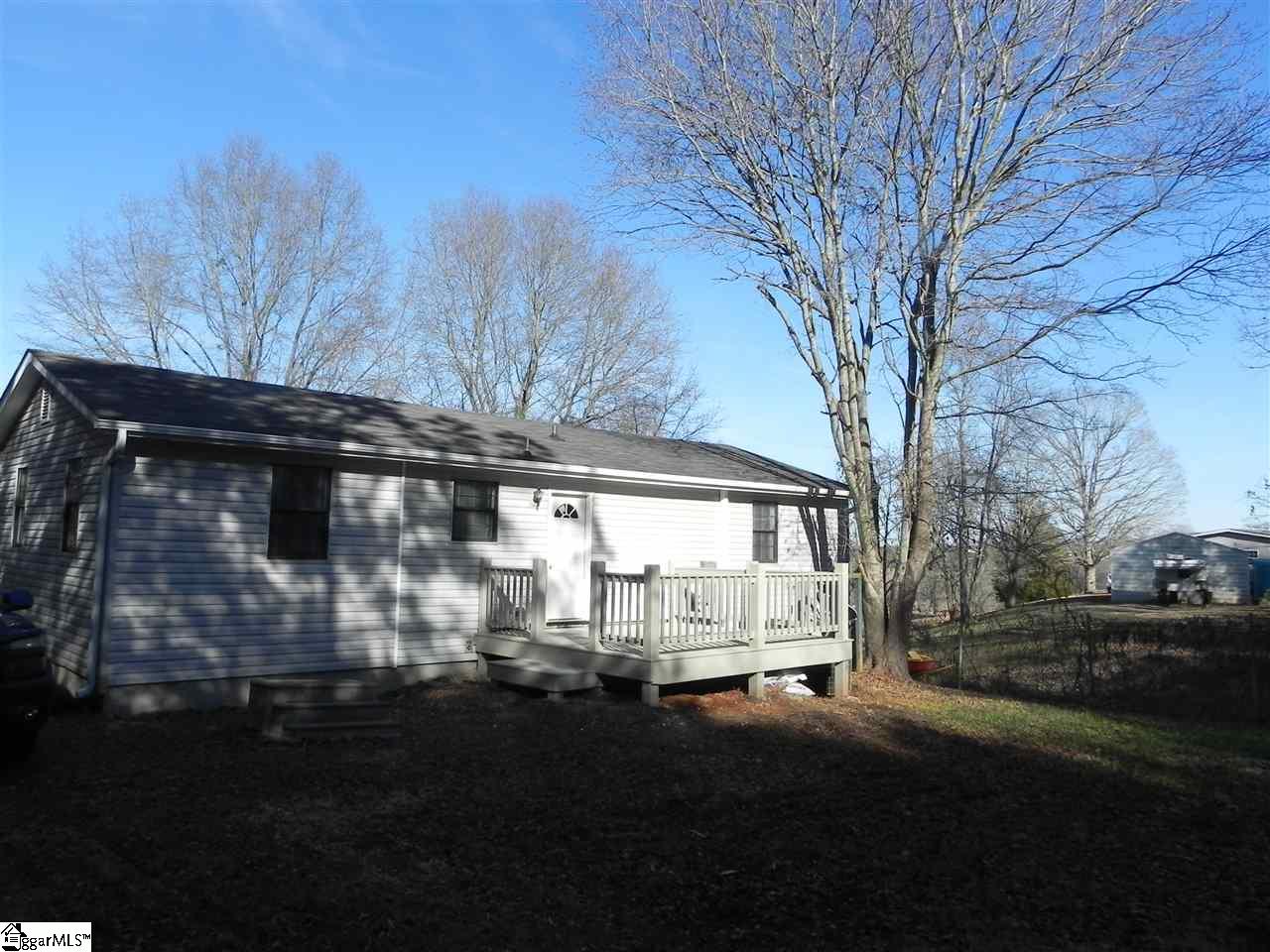 270 Johnson Circle Inman, SC 29349 - Photo 3 of 36