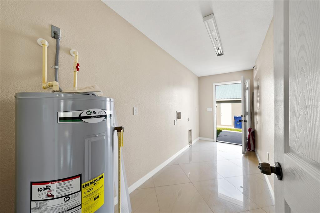 311 Ave P Northwest Winter Haven, FL 33881 - Photo 7 of 18