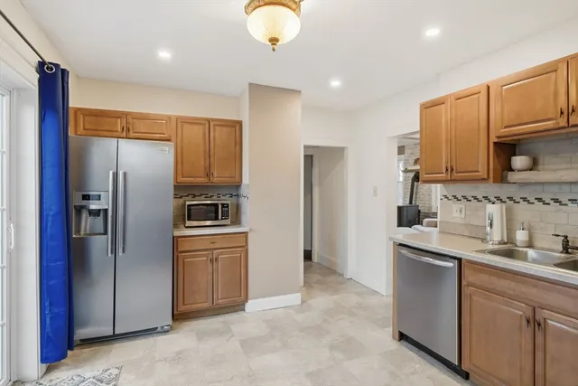 $335,000 | 29 Webster Avenue, West Springfield, MA 01089