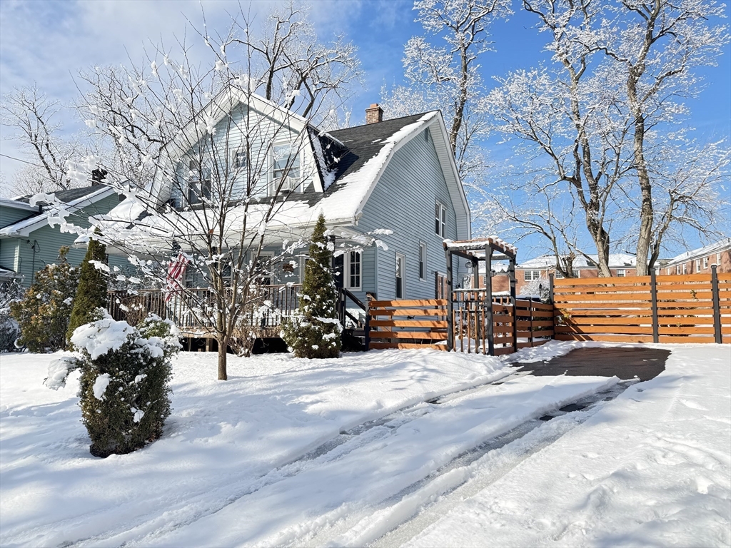 29 Webster Avenue West Springfield, MA 01089 - Photo 32 of 33