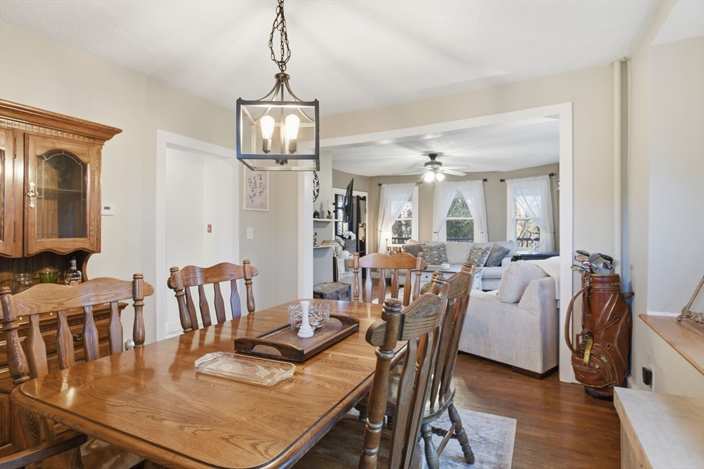 29 Webster Avenue West Springfield, MA 01089 - Photo 10 of 33