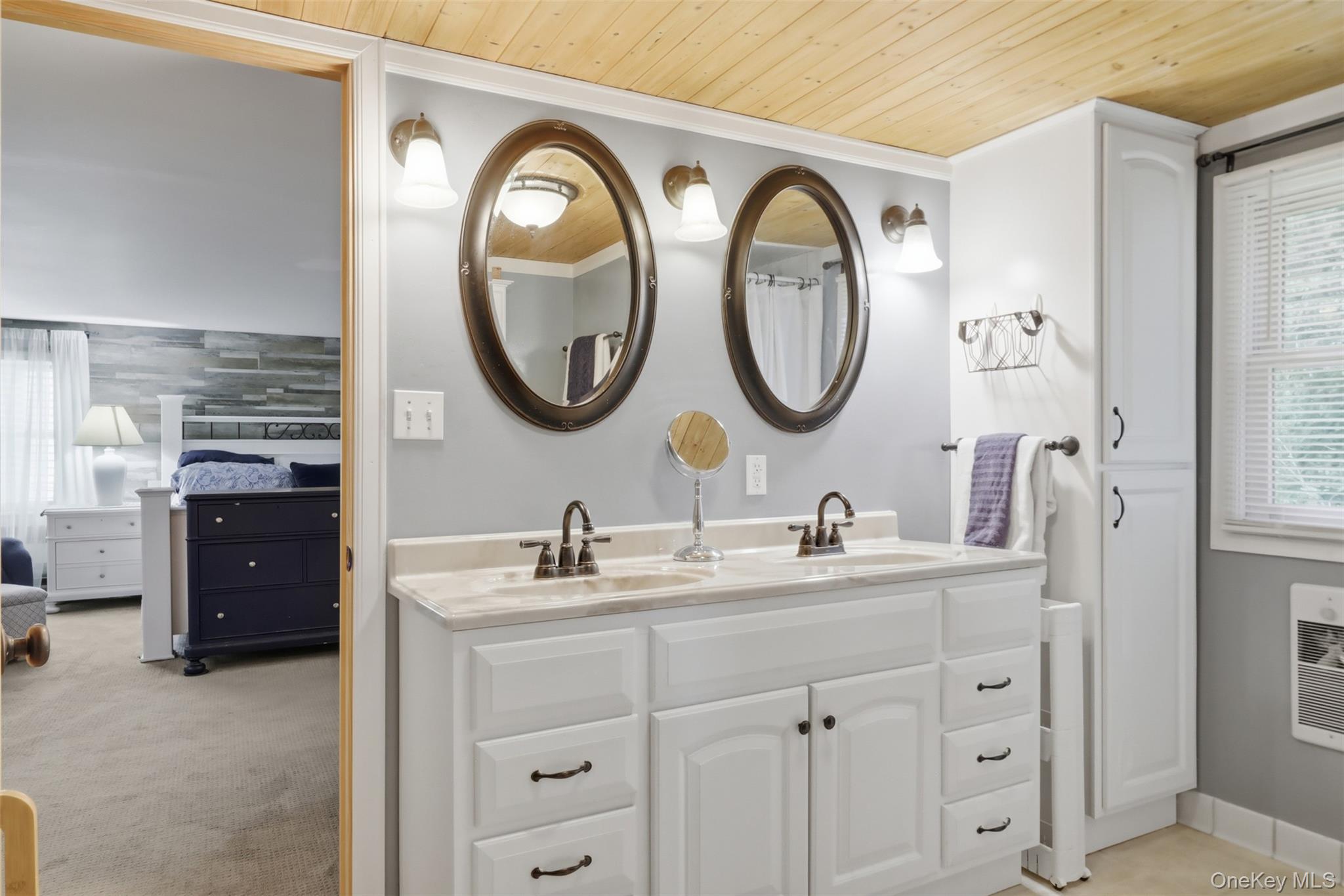 115 Cold Spring Road Liberty, NY 12754 - Photo 16 of 35 Updated Full bathroom with dbl vanity and access from both 2nd floor bedrooms