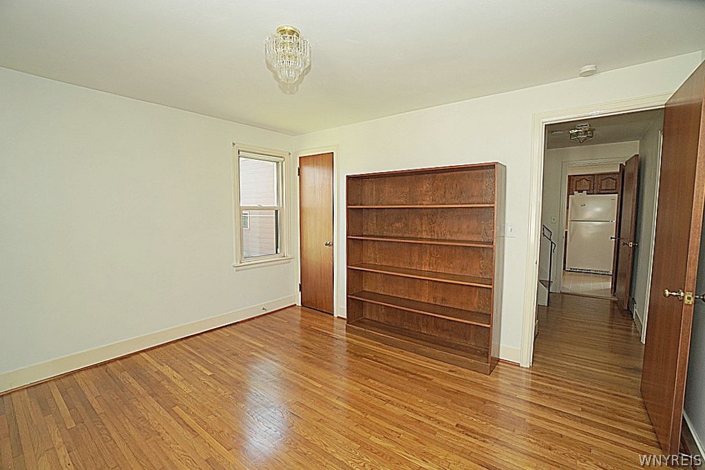 40 Kenton Road Tonawanda, NY 14217 - Photo 27 of 35