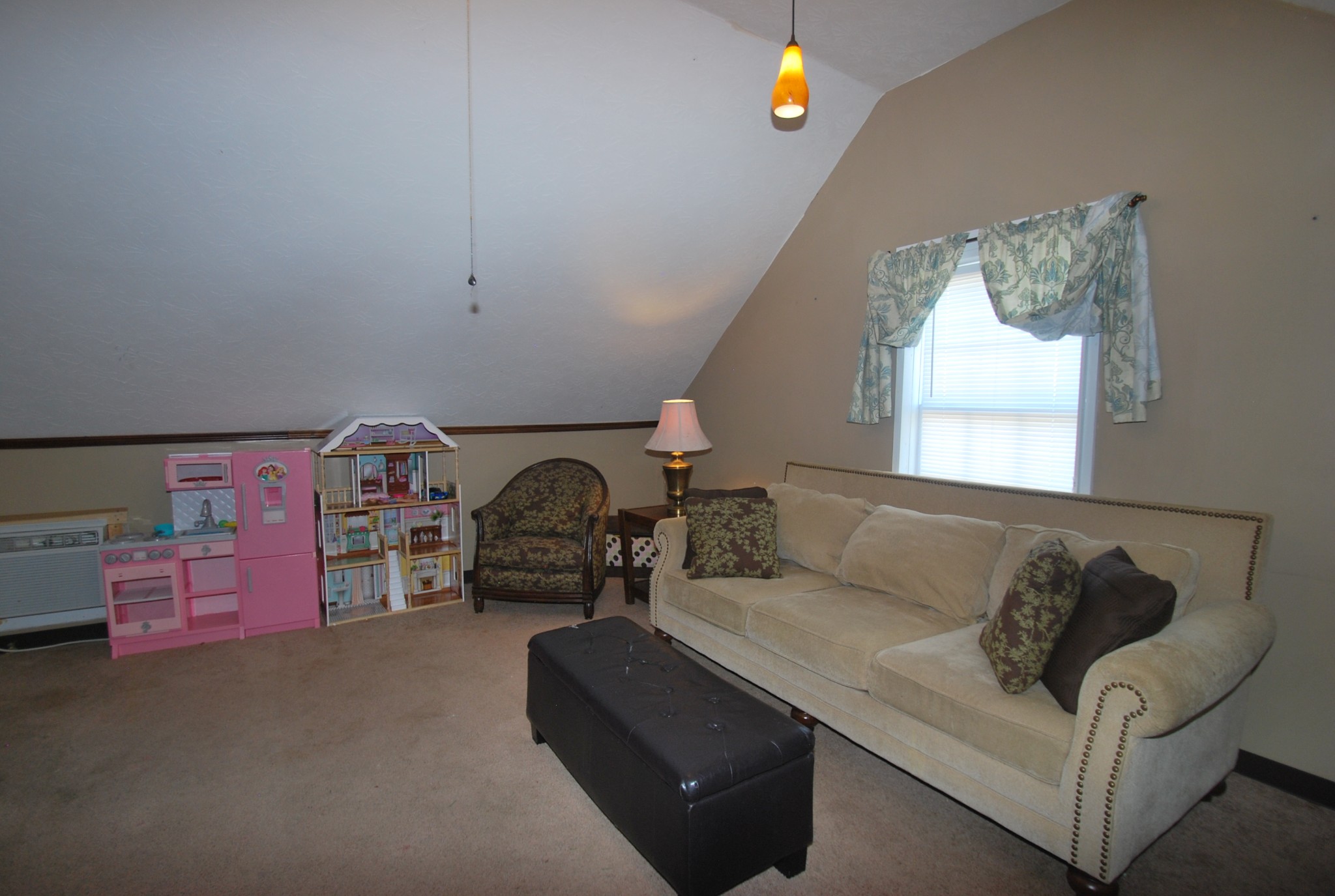 822 Red Hollow Drive Springfield, TN 37172 - Photo 18 of 19 a bedroom with furniture and a window