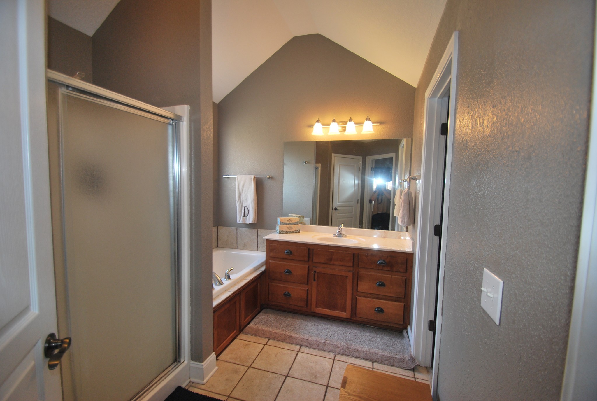 822 Red Hollow Drive Springfield, TN 37172 - Photo 5 of 19 a spacious bathroom with a double vanity sink and a mirror