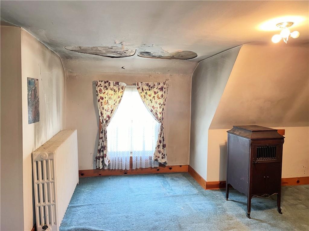 919 Harper Road Crescent, PA 15046 - Photo 29 of 41 a view of a livingroom with wooden floor and furniture
