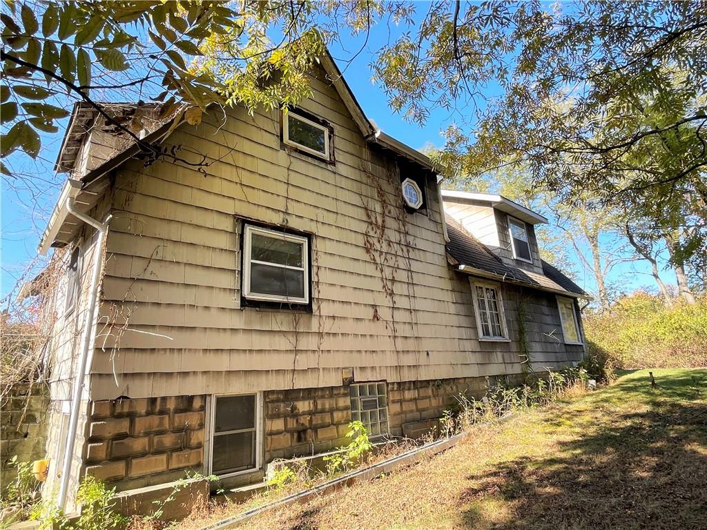 919 Harper Road Crescent, PA 15046 - Photo 35 of 41 a view of a house with a yard