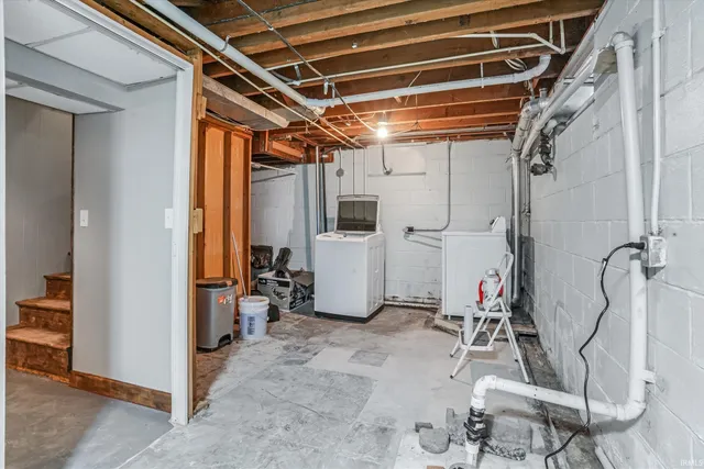 $235,000 | 6220 Kremer Road, Evansville, IN 47720