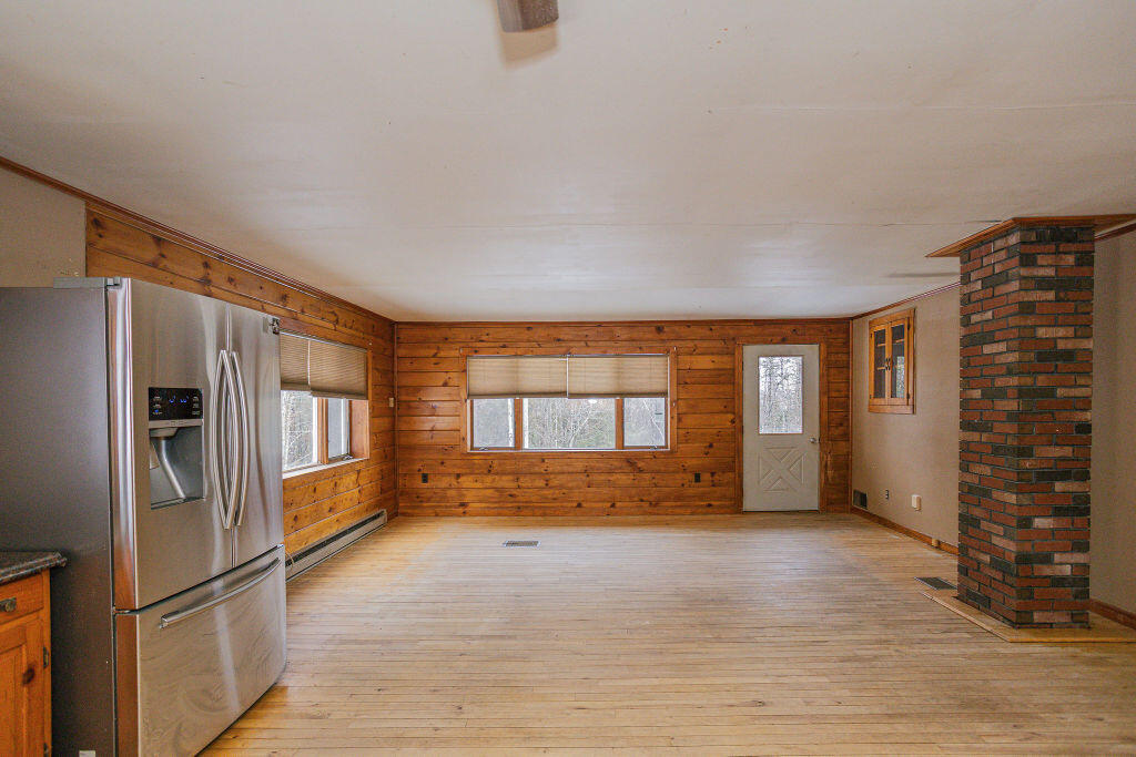 306 Lemon Stream Road New Portland, ME 04961 - Photo 5 of 41 taylor-kaminsky-photo-042