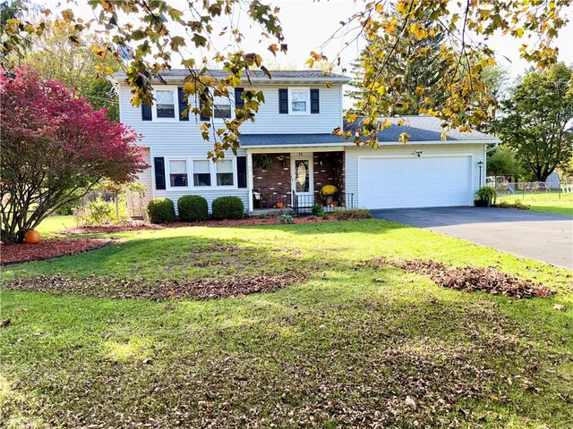 $365,000 | 14 Lomar Drive, Geneva Town, NY 14456