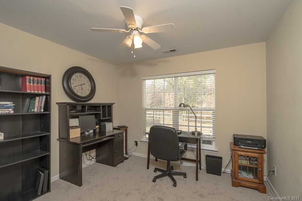 528 Red Oak Court Tega Cay, SC 29708 - Photo 15 of 22 Gallery Image 15