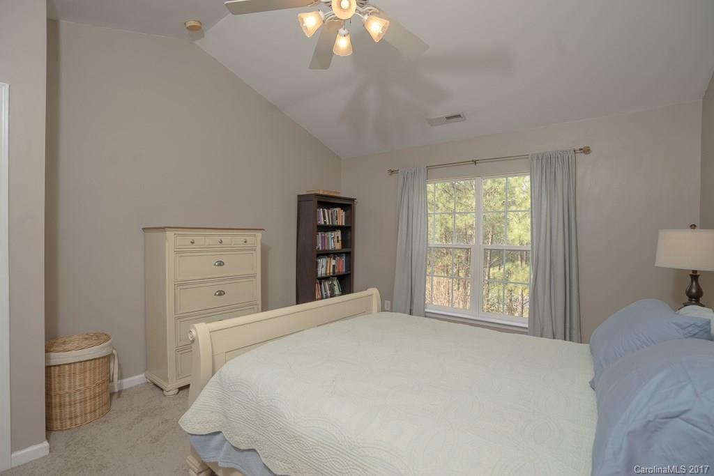 528 Red Oak Court Tega Cay, SC 29708 - Photo 18 of 22 Gallery Image 18
