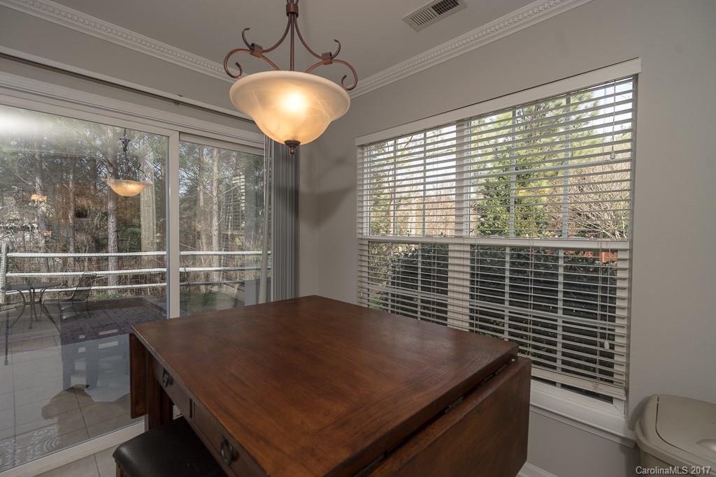 528 Red Oak Court Tega Cay, SC 29708 - Photo 10 of 22 Gallery Image 10