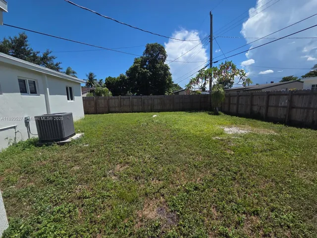 $3,500 | 2615 Northwest 62nd Avenue, Unit 2615, Margate, FL 33063