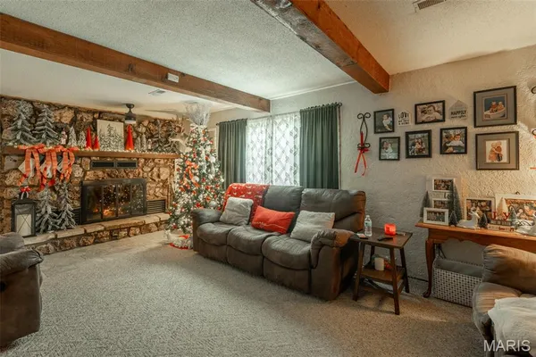 $209,900 | 927 North 2nd Street, Piedmont, MO 63957