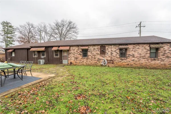 $209,900 | 927 North 2nd Street, Piedmont, MO 63957