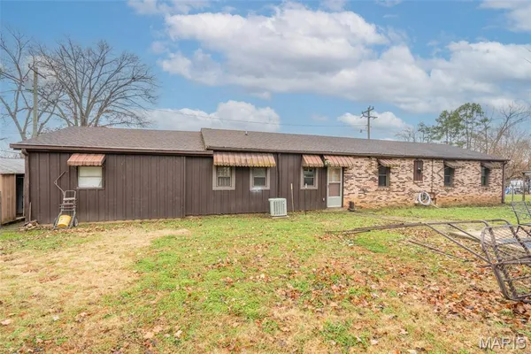 $209,900 | 927 North 2nd Street, Piedmont, MO 63957