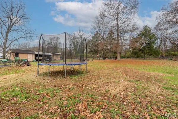 $209,900 | 927 North 2nd Street, Piedmont, MO 63957