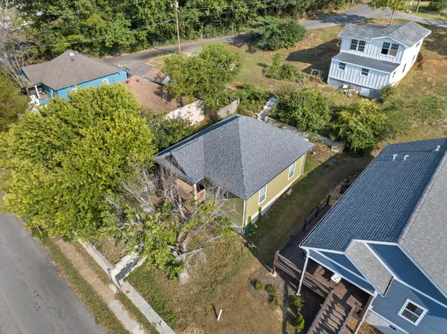 $339,900 | 513 West Bell Avenue, Chattanooga, TN 37405