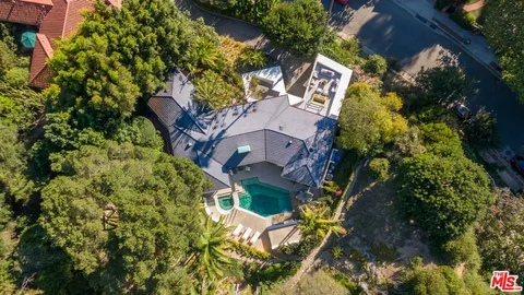 $2,950,000 | 2034 Outpost Drive, Los Angeles, CA 90068