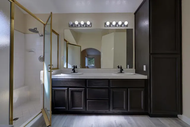 $999,999 | 8752 Winding Way, Fair Oaks, CA 95628