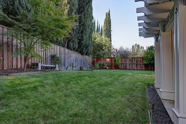 $999,999 | 8752 Winding Way, Fair Oaks, CA 95628