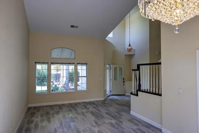 $999,999 | 8752 Winding Way, Fair Oaks, CA 95628