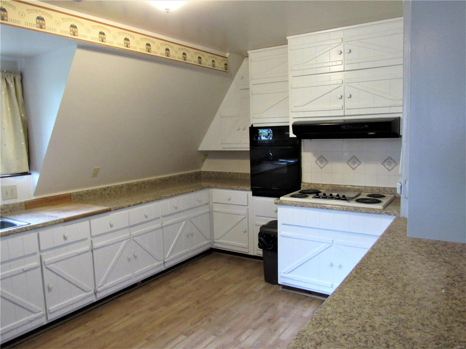 2401 Airport Road Godfrey, IL 62035 - Photo 9 of 26 Gallery Image 9