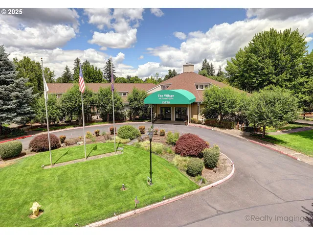 $160,000 | 13775 Southwest Scholls Ferry Road, Unit 212, Beaverton, OR 97008