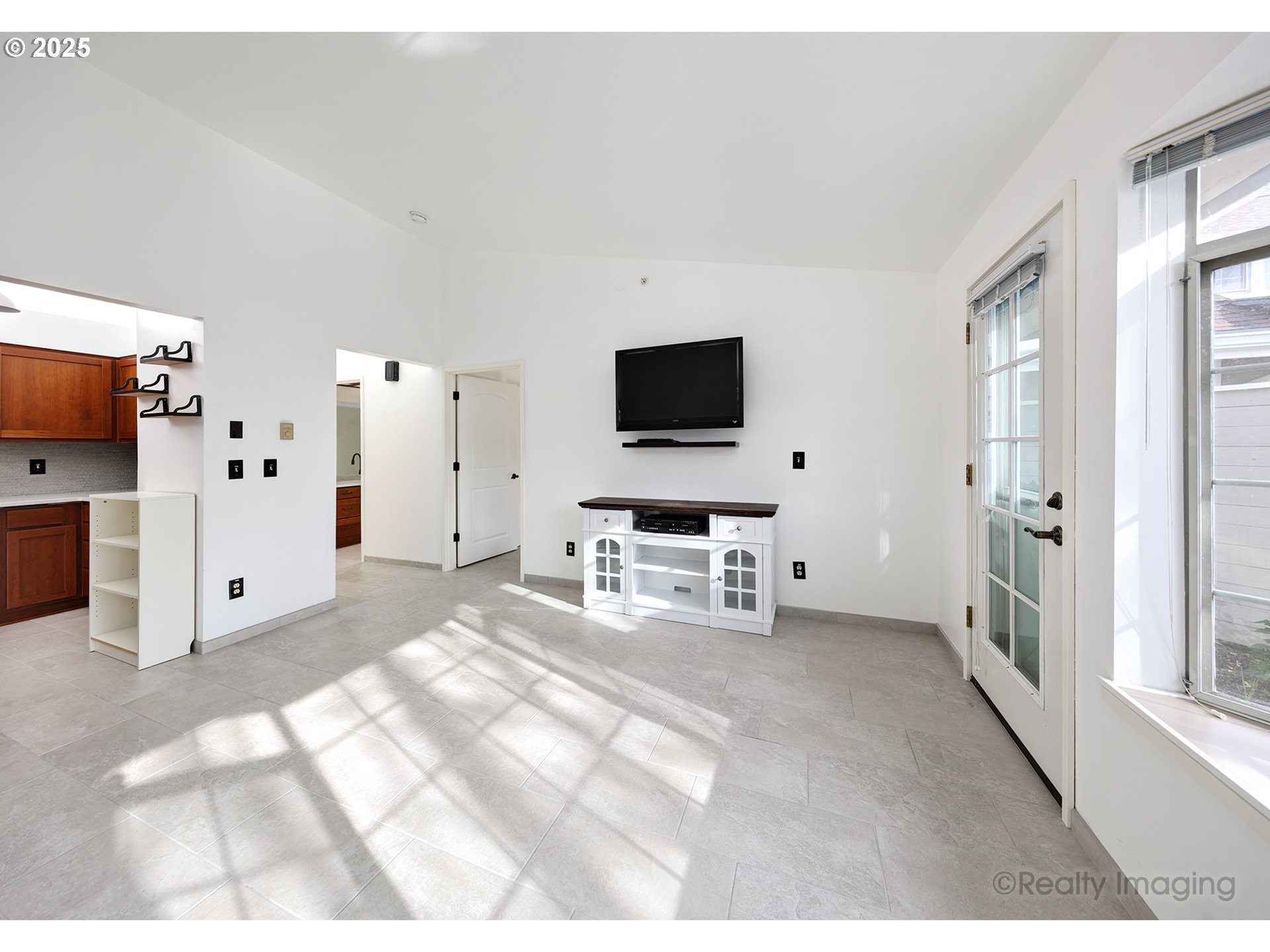 13775 Southwest Scholls Ferry Road, Unit 212 Beaverton, OR 97008 - Photo 3 of 29 Great Room