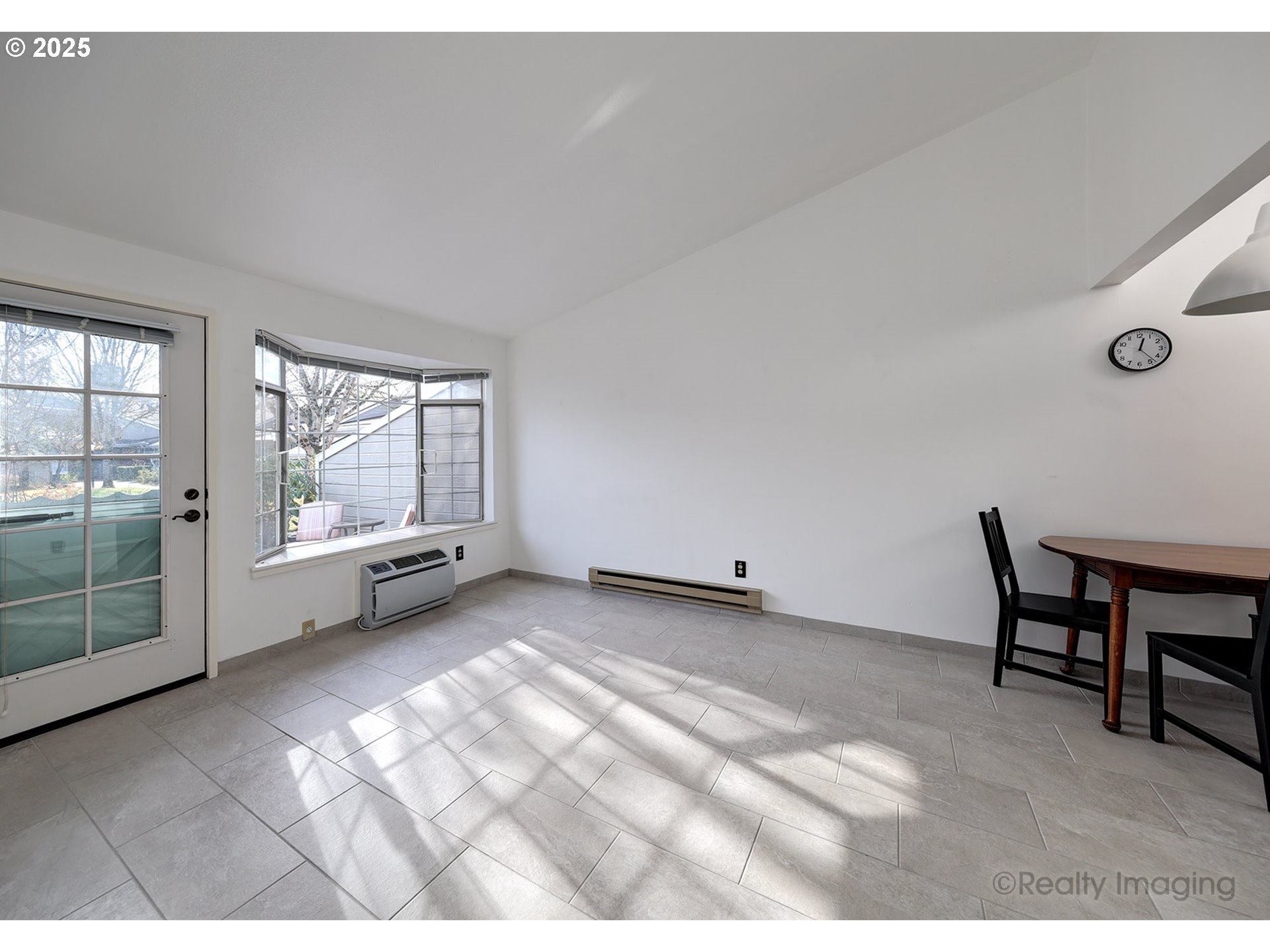 13775 Southwest Scholls Ferry Road, Unit 212 Beaverton, OR 97008 - Photo 4 of 29 Great Room